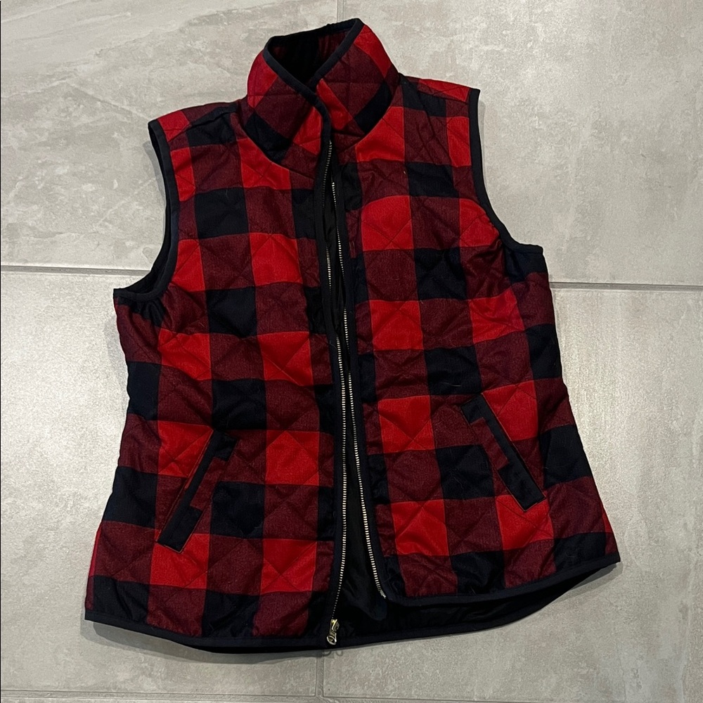Old Navy Red and Black Checkered Women's Vest